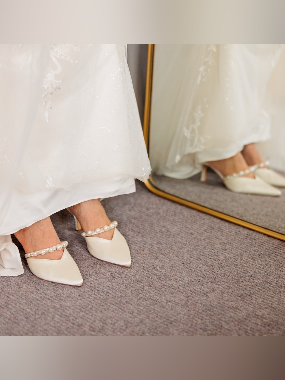Lulus Daryll White Satin Pearl Pointed-Toe
Mule Pumps - Picture 16 of 16